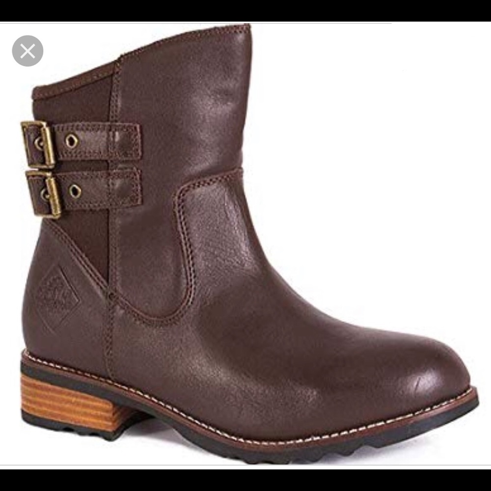Muck Waterproof Verona Boots, brown, size 8 NWB